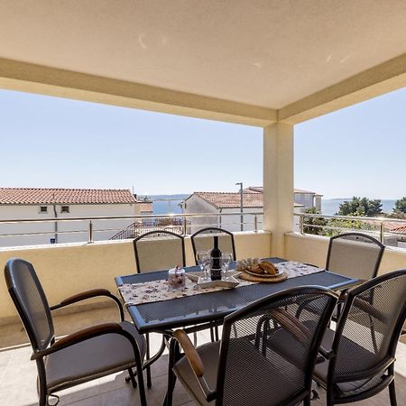 Apart Sa Terasom 250M Od Plaze,Parking,Wi Fi,Rostilj Trogir Exterior photo